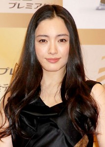 私服がダサい女優ランキング 芸能人の微妙な私服もまとめてみた Tommyの女子力向上委員会